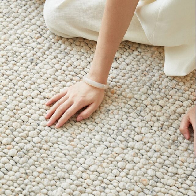 Pebble Texture Wool Rug