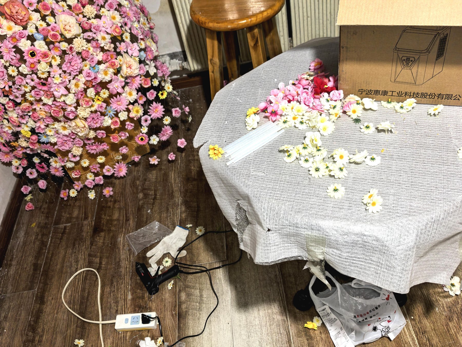 Floral Wall Installation Set